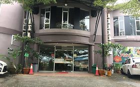Place2Stay @ Kenyalang